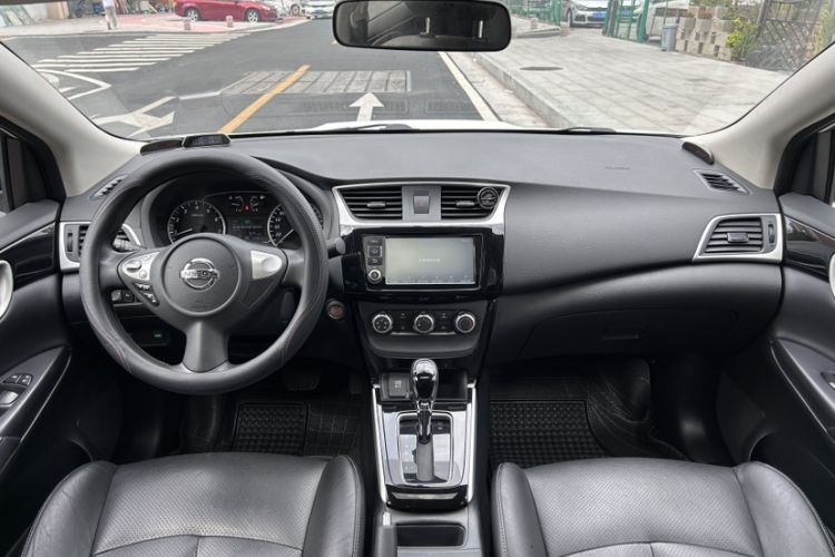 Used Nissan Sylphy 2016 1.6 XL CVT Deluxe Edition Interior 1