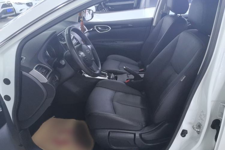 Used Nissan Sylphy 2016 1.6XV CVT Smart Enjoyment Version Interior 1