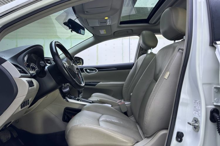 Used Nissan Sylphy 2016 1.6 XL CVT Luxury Edition Interior 2