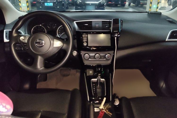 Used Nissan Sylphy 2016 1.6 XL CVT Deluxe Edition Interior 2