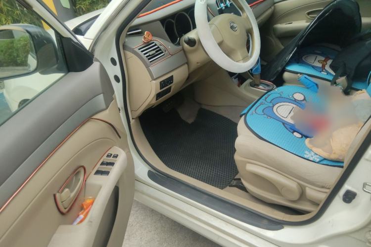 Used Nissan Sylphy 2016 Classic 1.6XE Automatic Comfort Edition Interior 3