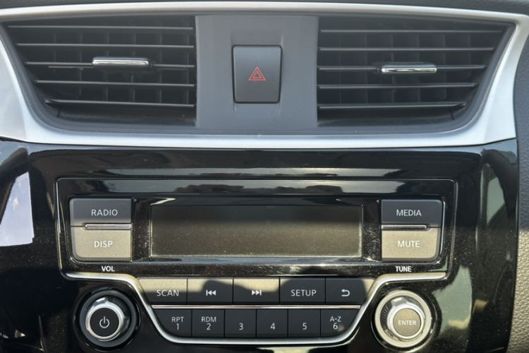 Used Nissan Sylphy 2016 1.6 XL CVT Luxury Edition Interior 6