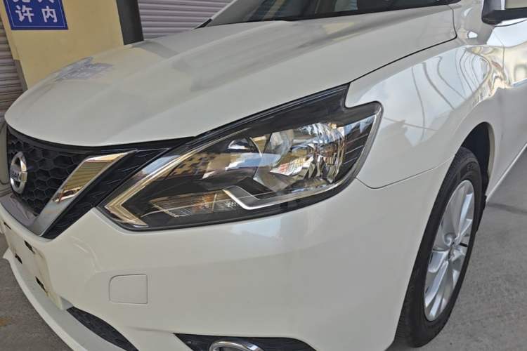 Used Nissan Sylphy 2016 1.6 XL Manual Luxury Edition Left Front Headlight