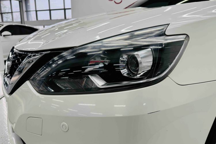 Used Nissan Sylphy 2016 1.6XV CVT Smart Enjoyment Version Left Front Headlight