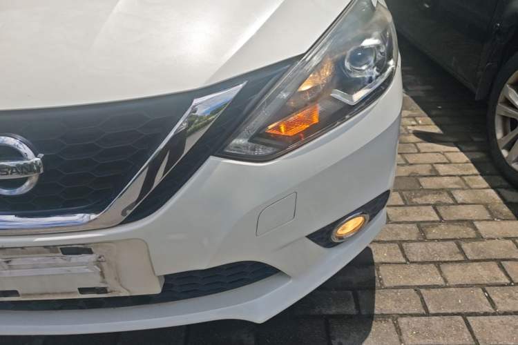 Used Nissan Sylphy 2016 1.6XV CVT Smart Enjoyment Version Left Front Headlight