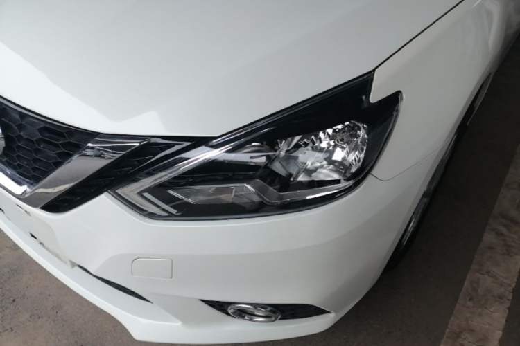 Used Nissan Sylphy 2016 1.6 XL CVT Deluxe Edition Left Front Headlight
