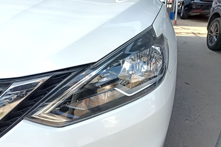 Used Nissan Sylphy 2016 1.6 XL CVT Deluxe Edition Left Front Headlight