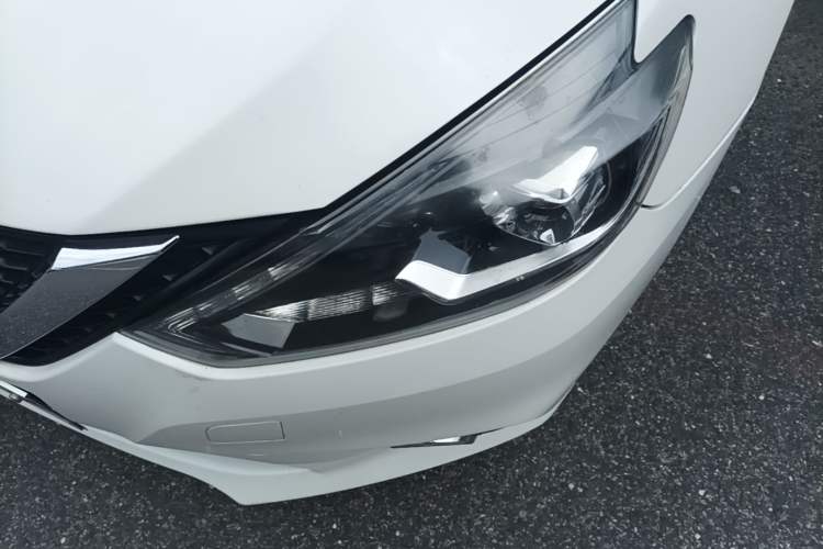 Used Nissan Sylphy 2016 1.6 XL CVT Luxury Edition Left Front Headlight