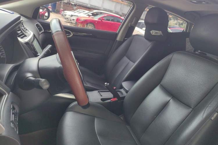 Used Nissan Sylphy 2016 1.6XV CVT Smart Enjoyment Version Left Front Seat