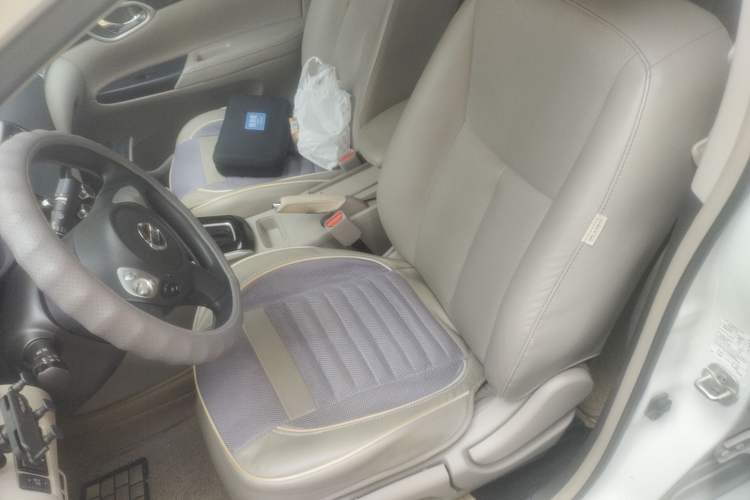 Used Nissan Sylphy 2016 1.6XV CVT Smart Enjoyment Version Left Front Seat