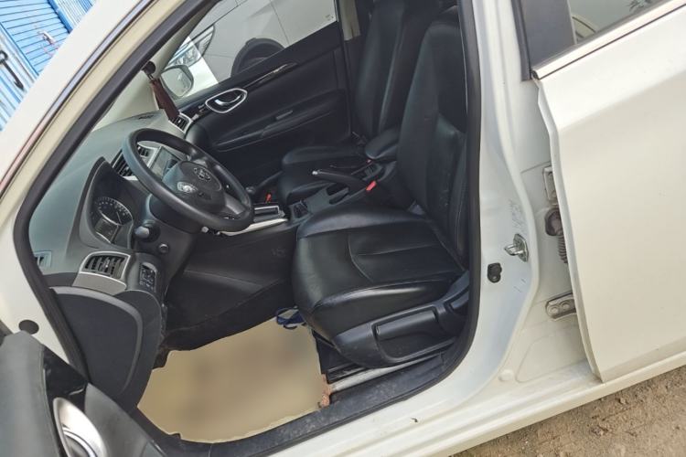 Used Nissan Sylphy 2016 1.6 XL CVT Luxury Edition Left Front Seat