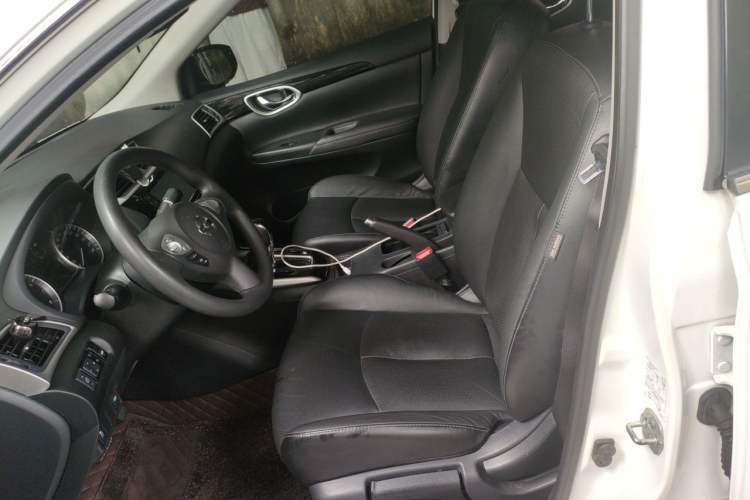 Used Nissan Sylphy 2016 1.6XV CVT Smart Enjoyment Version Left Front Seat