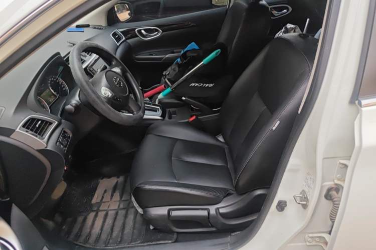 Used Nissan Sylphy 2016 1.6XV CVT Smart Enjoyment Version Left Front Seat