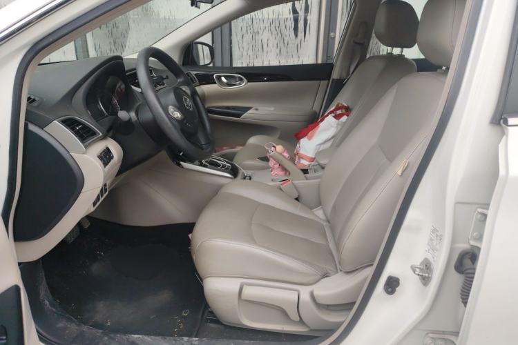 Used Nissan Sylphy 2016 1.6 XL CVT Deluxe Edition Left Front Seat