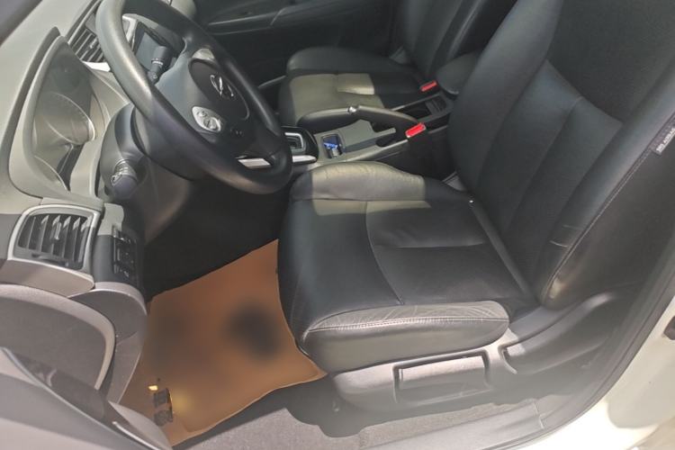 Used Nissan Sylphy 2016 1.6XV CVT Smart Enjoyment Version Left Front Seat