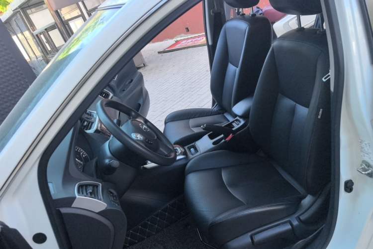 Used Nissan Sylphy 2016 1.6XV CVT Smart Enjoyment Version Left Front Seat