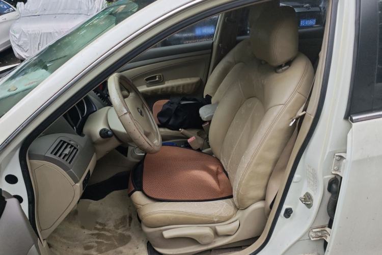 Used Nissan Sylphy 2016 Classic 1.6XE Manual Comfort Edition Left Front Seat