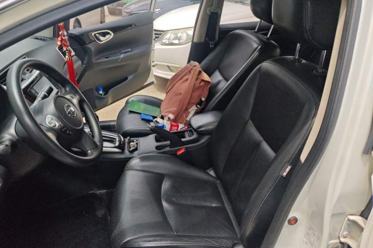 Used Nissan Sylphy 2016 1.6XV CVT Smart Enjoyment Version Left Front Seat