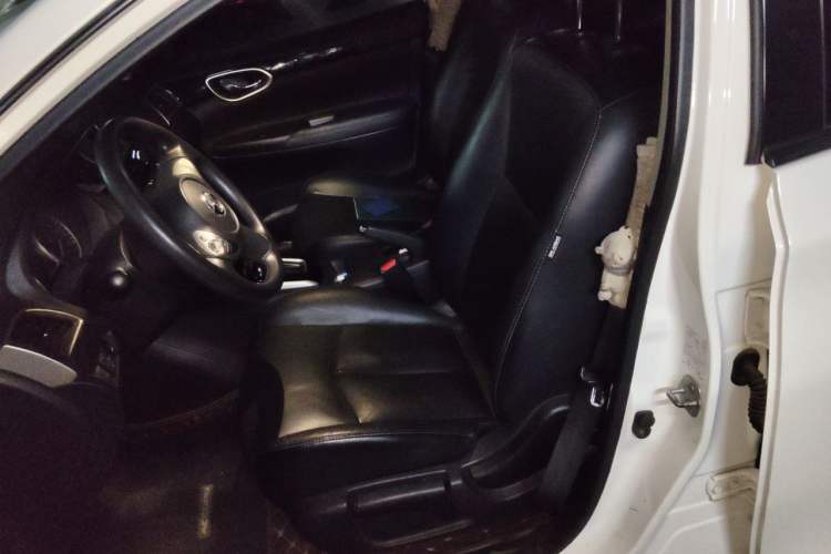 Used Nissan Sylphy 2016 1.6 XL CVT Luxury Edition Left Front Seat