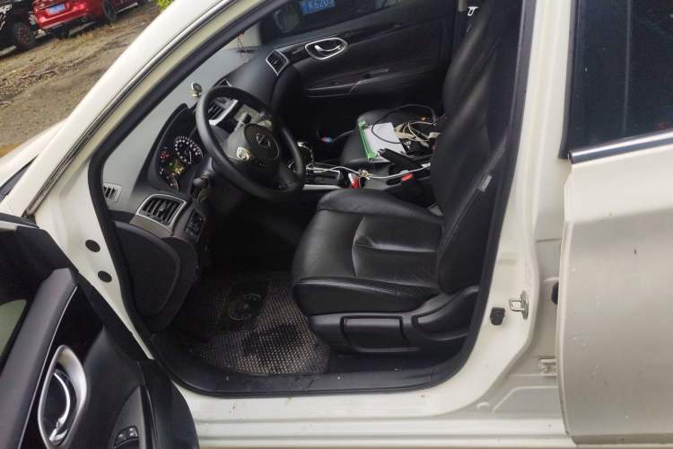 Used Nissan Sylphy 2016 1.6XV CVT Smart Enjoyment Version Left Front Seat