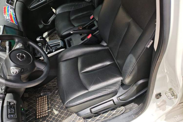 Used Nissan Sylphy 2016 1.6 XL CVT Luxury Edition Left Front Seat