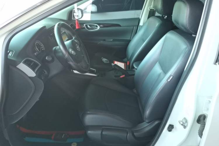 Used Nissan Sylphy 2016 1.6 XL CVT Luxury Edition Left Front Seat