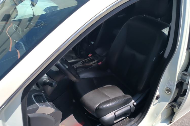 Used Nissan Sylphy 2016 1.6XV CVT Smart Enjoyment Version Left Front Seat