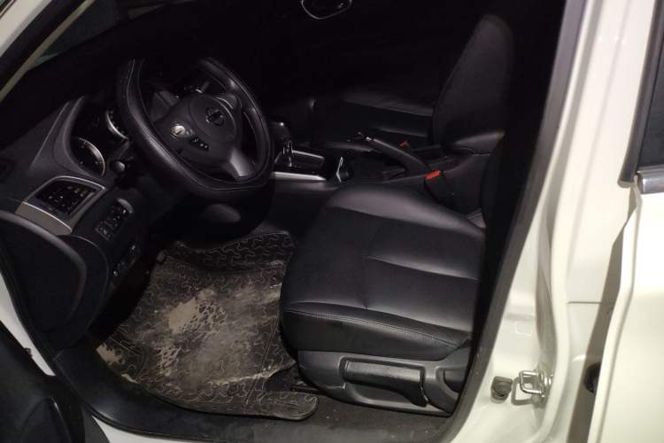 Used Nissan Sylphy 2016 1.6 XL CVT Deluxe Edition Left Front Seat