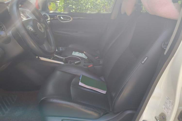 Used Nissan Sylphy 2016 1.6 XL CVT Luxury Edition Left Front Seat