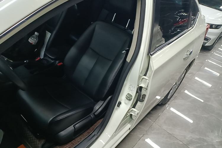 Used Nissan Sylphy 2016 1.6XV CVT Smart Enjoyment Version Left Front Seat