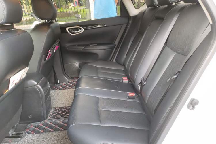 Used Nissan Sylphy 2016 1.6XV CVT Smart Enjoyment Version Left Rear Seat