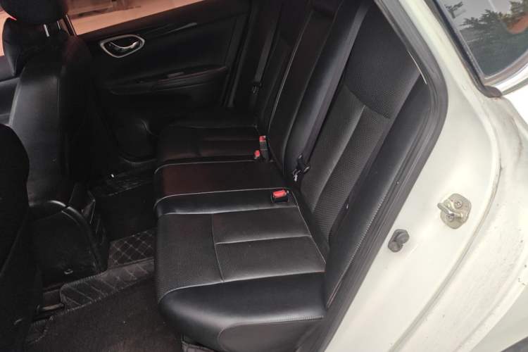 Used Nissan Sylphy 2016 1.6 XL CVT Deluxe Edition Left Rear Seat