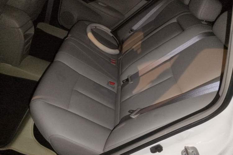 Used Nissan Sylphy 2016 1.6XV CVT ZhiZun Edition Left Rear Seat