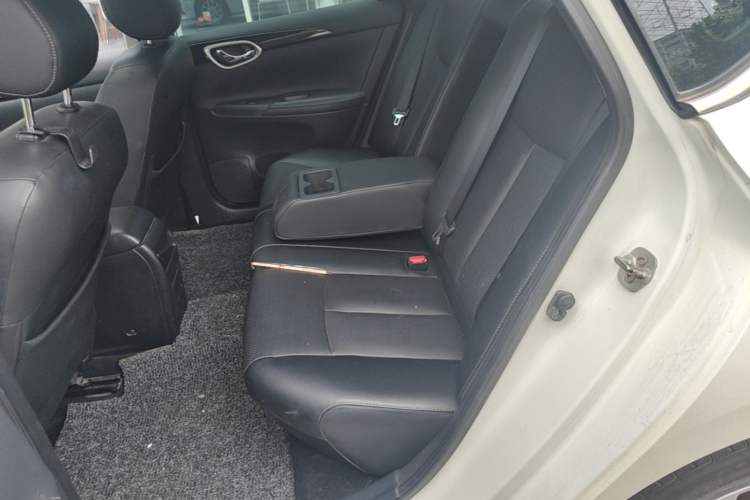 Used Nissan Sylphy 2016 1.6 XL CVT Luxury Edition Left Rear Seat