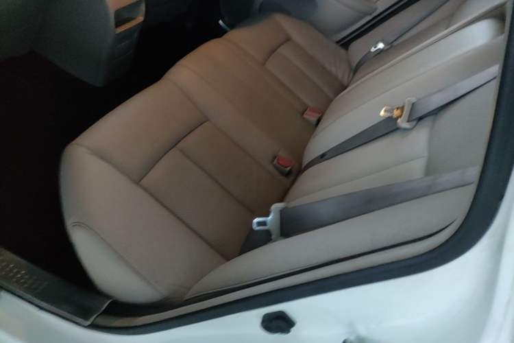 Used Nissan Sylphy 2016 1.6XV CVT Smart Enjoyment Version Left Rear Seat