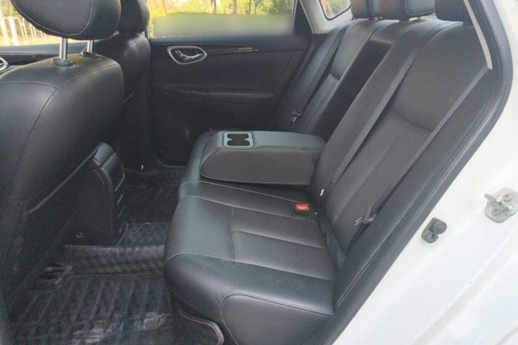 Used Nissan Sylphy 2016 1.6XV CVT Smart Enjoyment Version Left Rear Seat