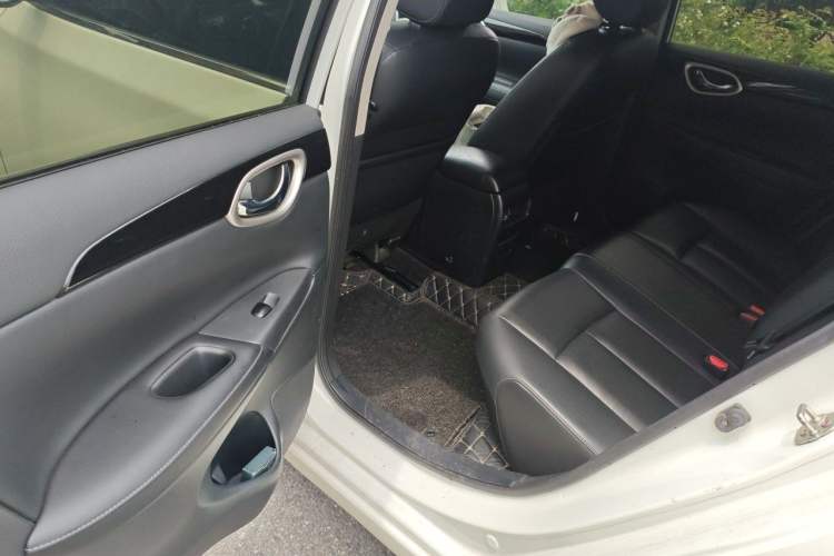 Used Nissan Sylphy 2016 1.6 XL CVT Deluxe Edition Left Rear Seat