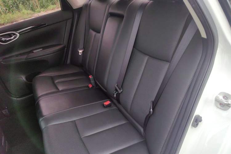 Used Nissan Sylphy 2016 1.6 XL CVT Luxury Edition Left Rear Seat