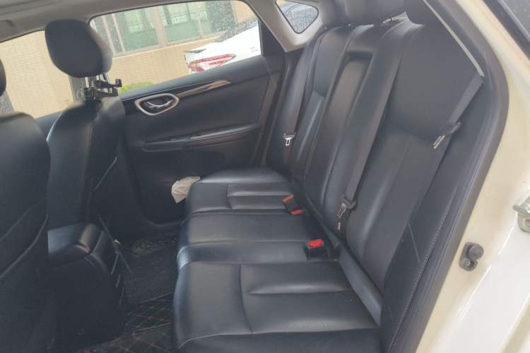 Used Nissan Sylphy 2016 1.6 XL CVT Luxury Edition Left Rear Seat