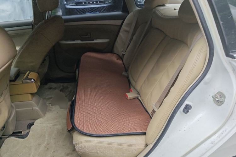 Used Nissan Sylphy 2016 Classic 1.6XE Manual Comfort Edition Left Rear Seat