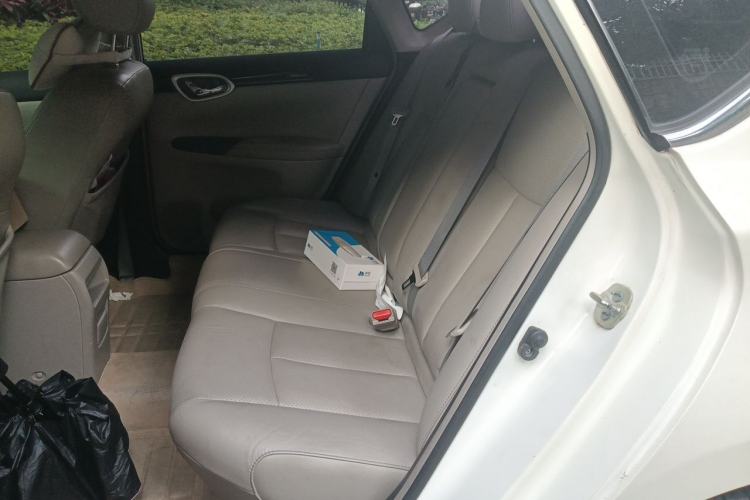 Used Nissan Sylphy 2016 1.6XV CVT Smart Enjoyment Version Left Rear Seat