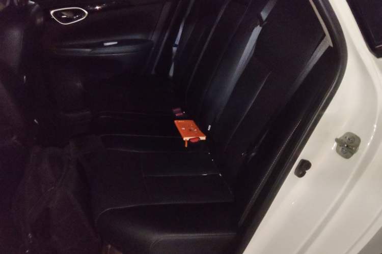Used Nissan Sylphy 2016 1.6 XL CVT Luxury Edition Left Rear Seat