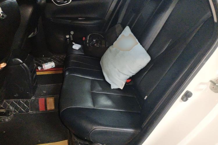Used Nissan Sylphy 2016 1.6XV CVT Smart Enjoyment Version Left Rear Seat