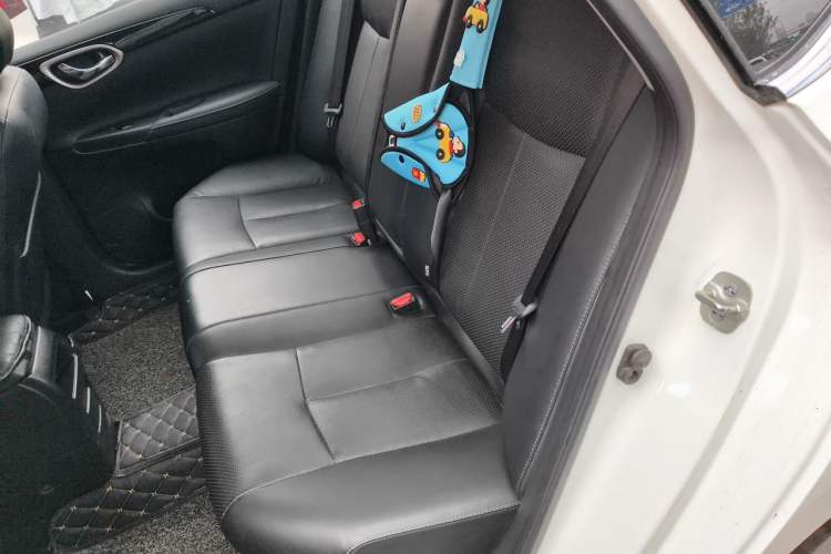 Used Nissan Sylphy 2016 1.6 XL CVT Deluxe Edition Left Rear Seat