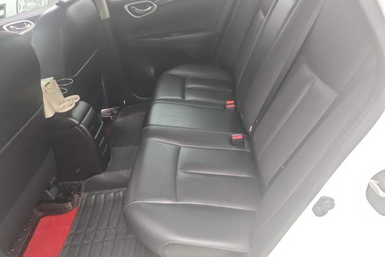 Used Nissan Sylphy 2016 1.6XV CVT Smart Enjoyment Version Left Rear Seat