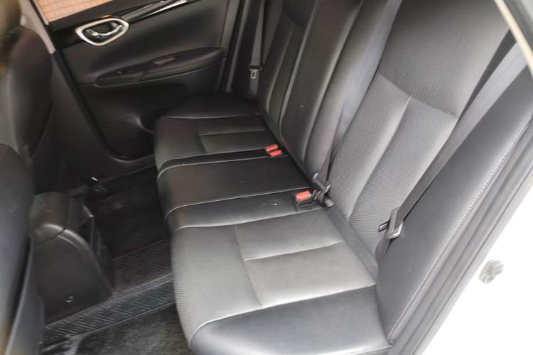 Used Nissan Sylphy 2016 1.6 XL CVT Deluxe Edition Left Rear Seat