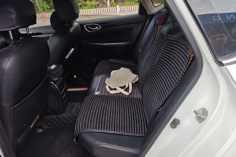 Used Nissan Sylphy 2016 1.6 XL CVT Deluxe Edition Left Rear Seat