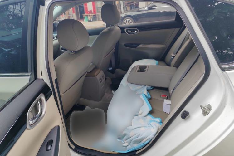 Used Nissan Sylphy 2016 1.6 XL CVT Luxury Edition Left Rear Seat
