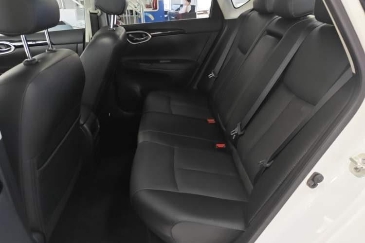 Used Nissan Sylphy 2016 1.6XV CVT Smart Enjoyment Version Left Rear Seat