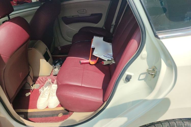 Used Nissan Sylphy 2016 Classic 1.6XE Manual Leading Edition Left Rear Seat